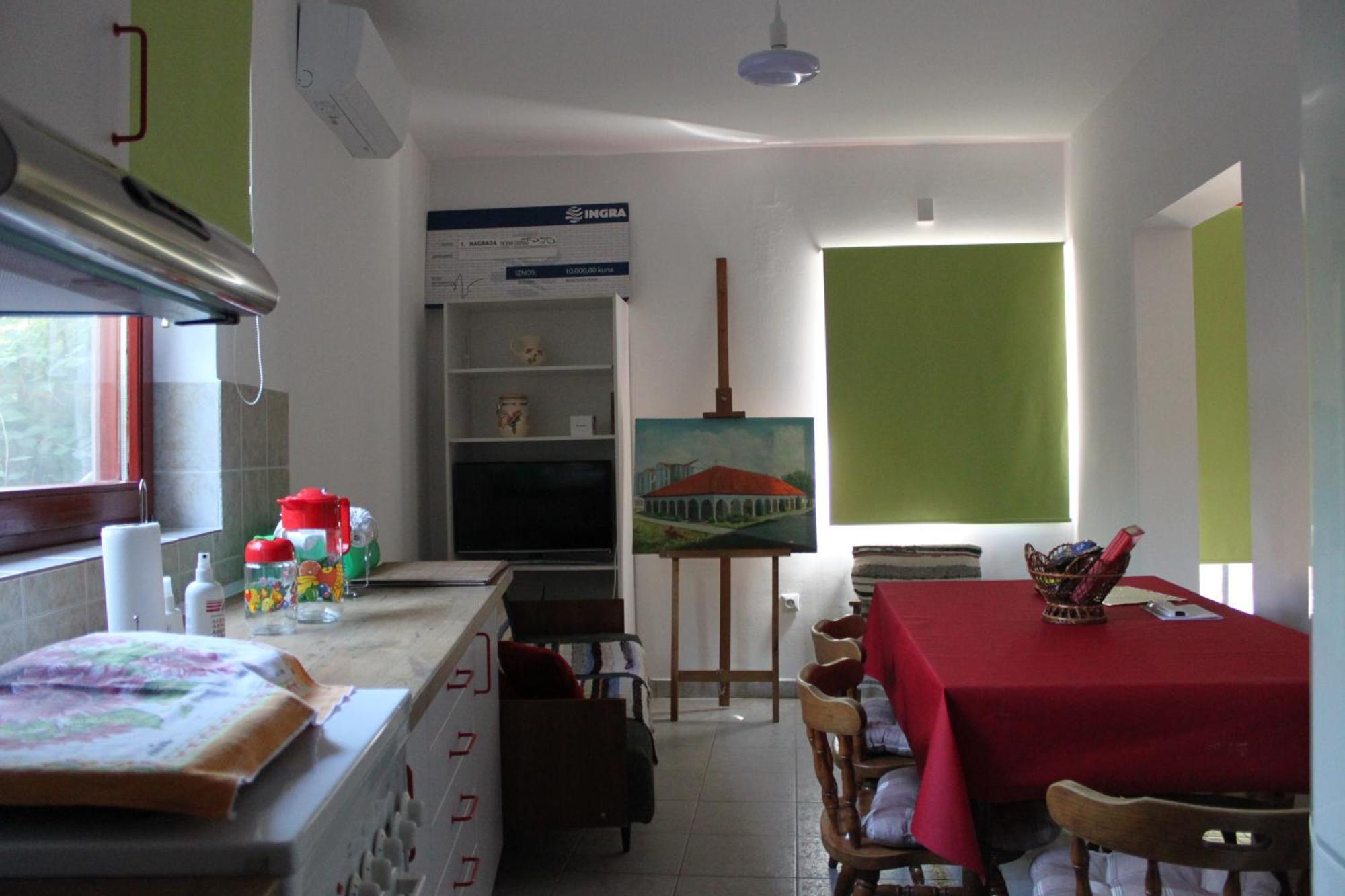 Boulevard Garden House - Free And Save Parking In The Locked Yard Ćuprija Zewnętrze zdjęcie